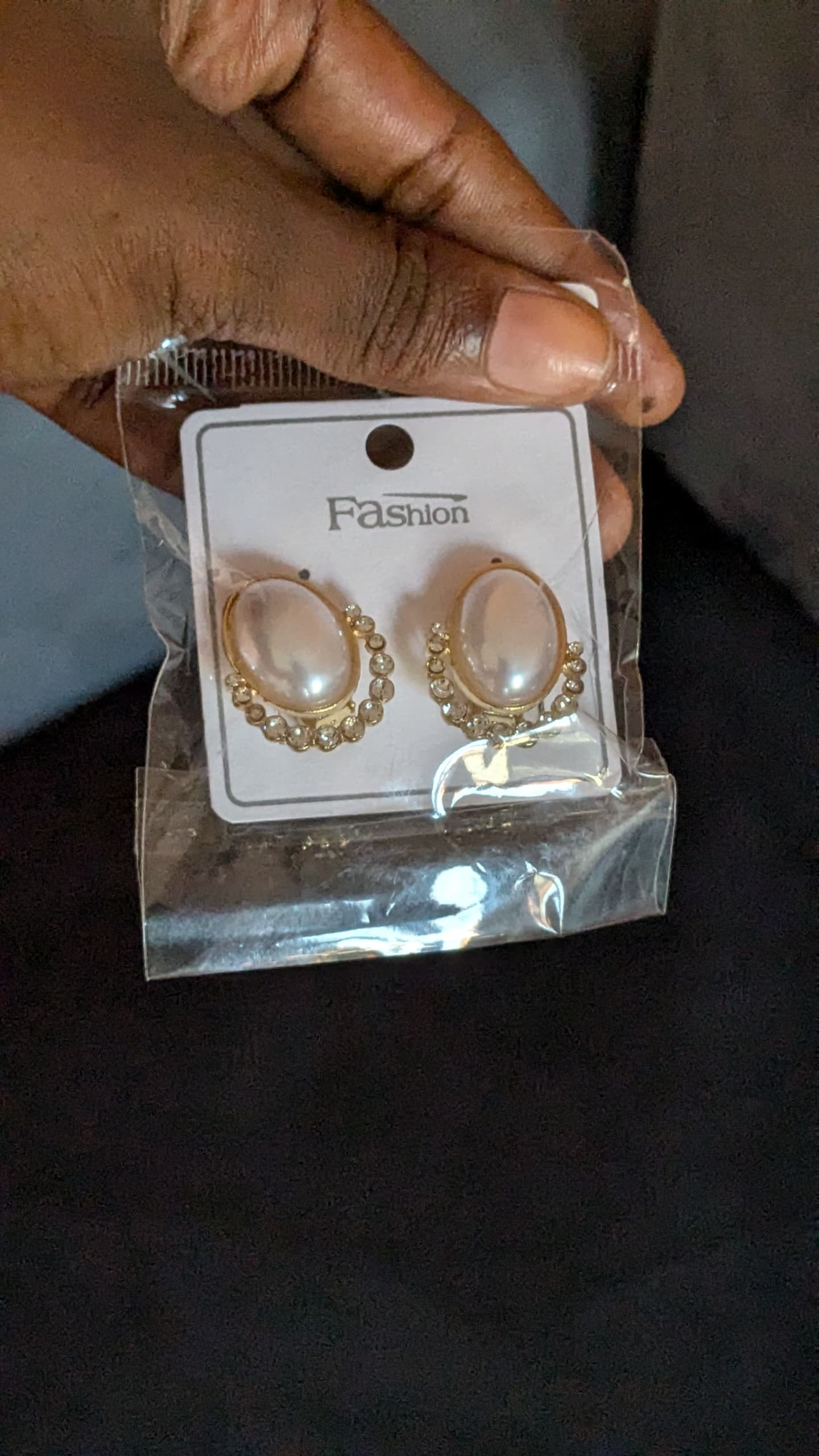 Earings