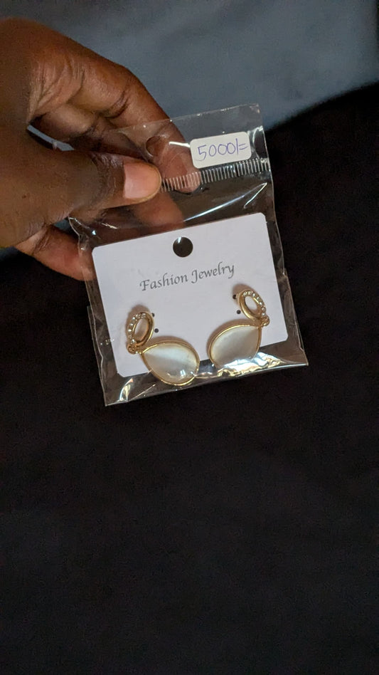 Pretty earings